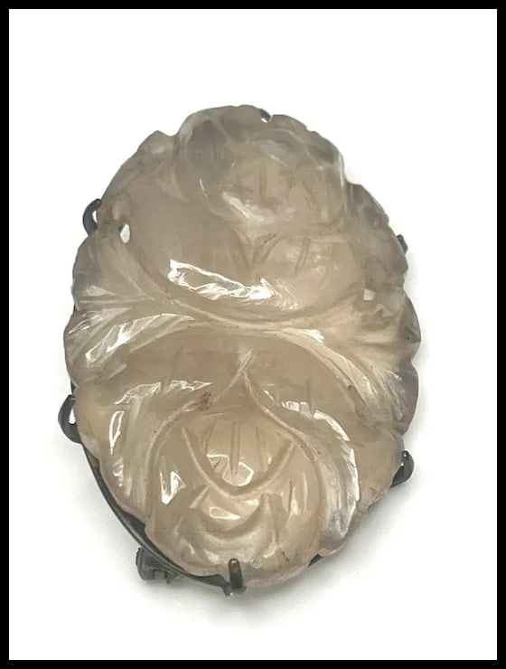 Vintage Chinese Carved Quartz and Sterling Silver Pin/Brooch - 3