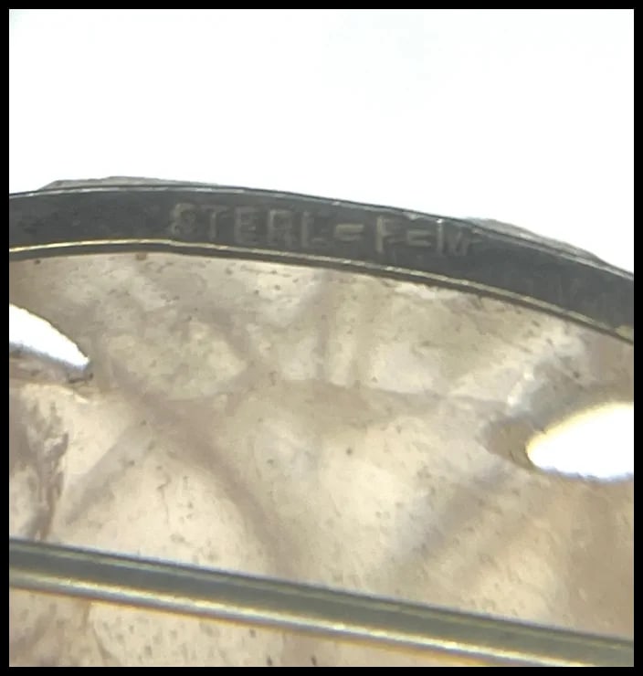 Vintage Chinese Carved Quartz and Sterling Silver Pin/Brooch - 6