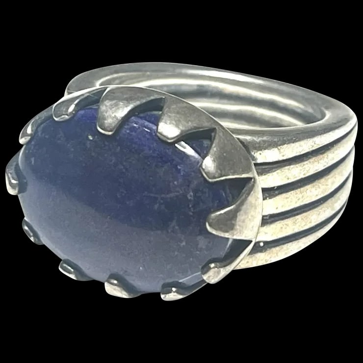 Estate Cody Sanderson and Carolyn Pollack Navajo Heavy Sterling Silver Ring: Title: Estate Cody Sanderson and Carolyn Pollack Navajo Heavy Sterling Silver Ring Description: Estate Cody Sanderson and Carolyn Pollack Navajo Heavy Sterling Silver RingHallmarked: Sterling signed C