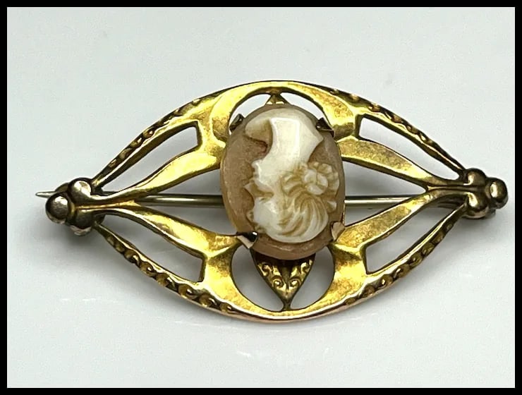 Vintage AMCO 10k GF Cameo Brooch - 5