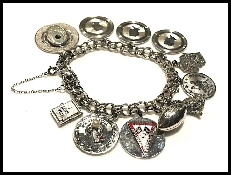 Vintage Muchachos Charm Bracelet - 4