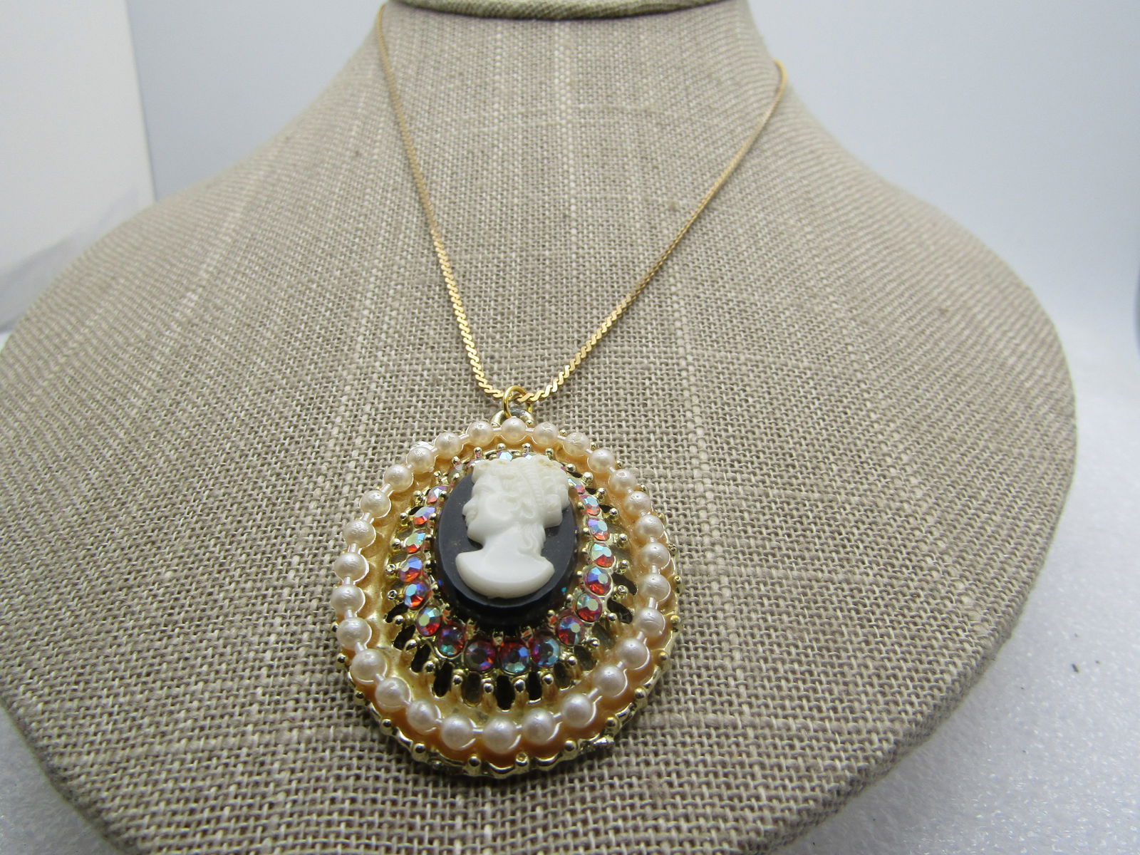 Vintage Cameo Rhinestone Pearl Necklace, Costume, 15", 1960's - 3