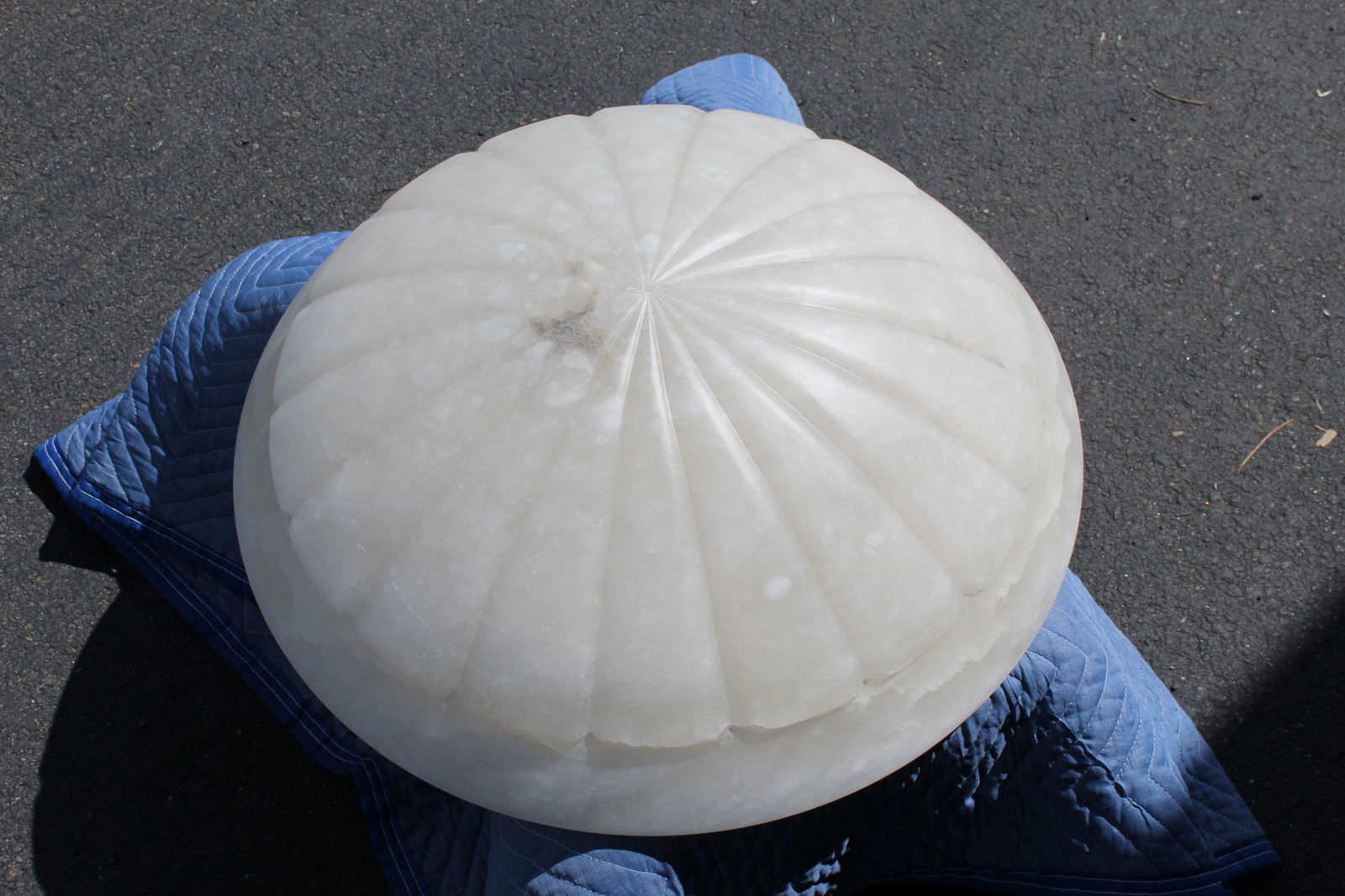 Deco/Modern Figurine Marble base - 6