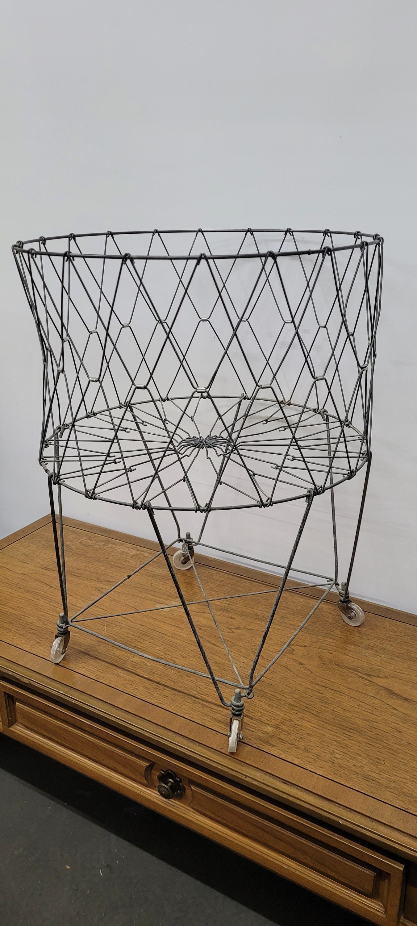 Mid-Century Collapsible Wire Laundry Hamper on Wheels Allied Products Industrial Basket Farmhouse - 2
