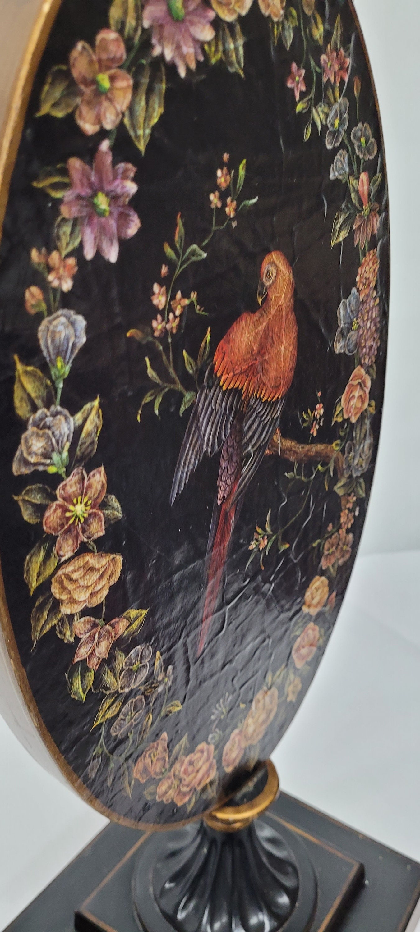 Vintage Parrot Art on Stand Maitland Smith Style Oval Floral Bird Plaque, Regency Decorative Table - 6