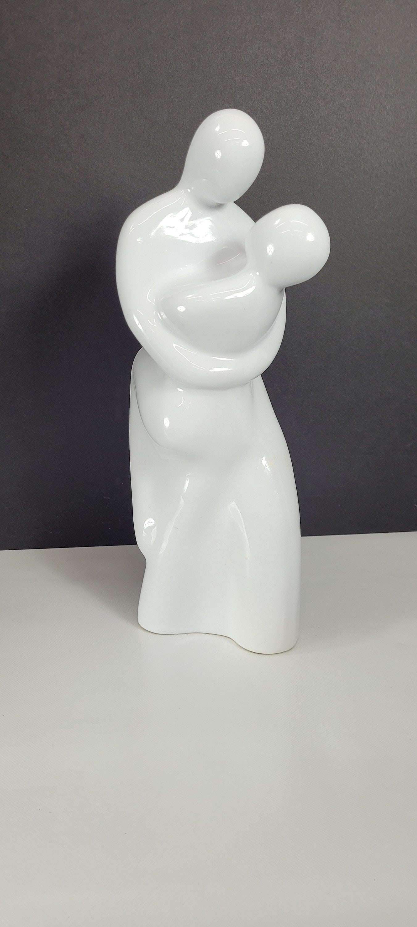 Vintage Haeger Art Pottery White Ceramic Lovers Dancers Sculpture Post Modern Minimalist Statue - 4