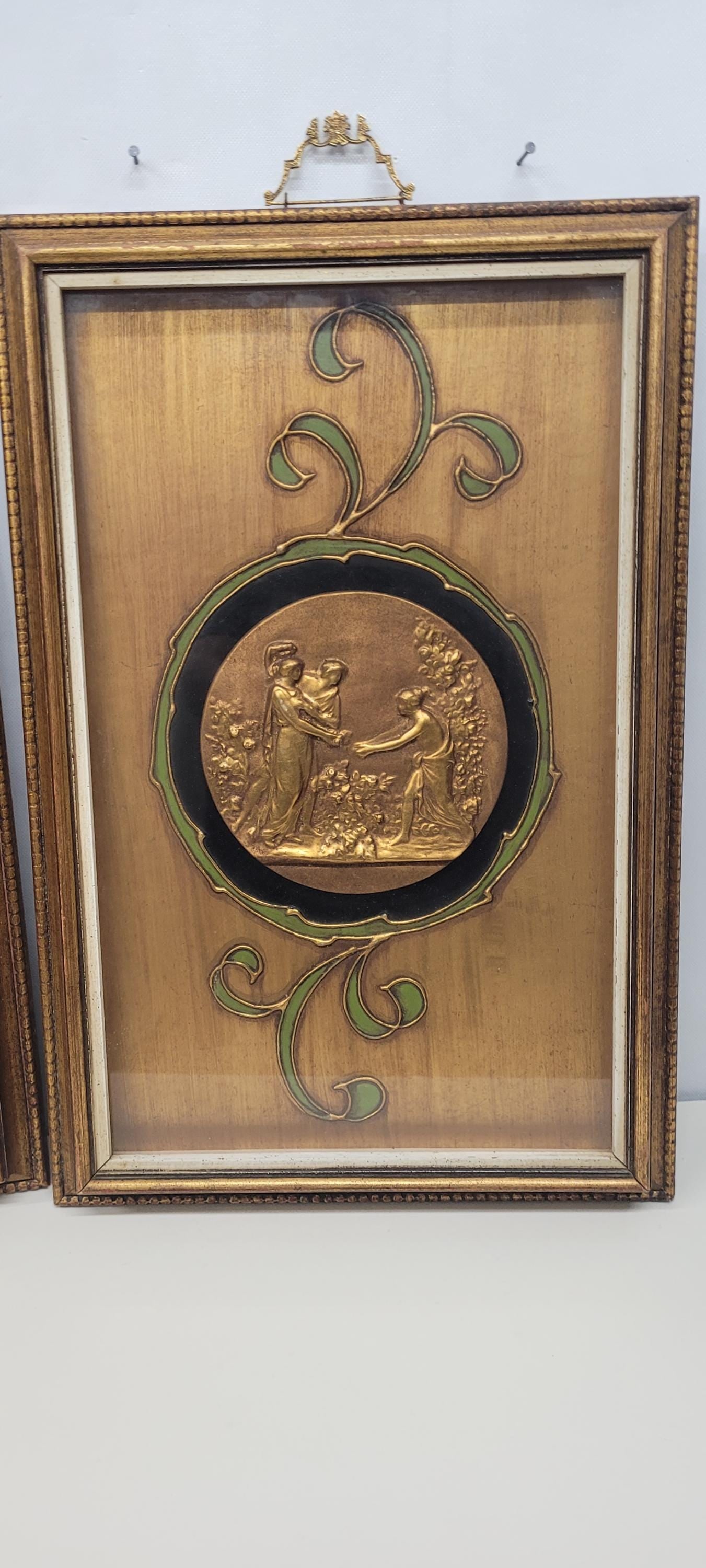 Vintage Neoclassical Wall Art Set of 2 Hanging Sungott Medallion Display Roman Gravure Decor Unique - 4