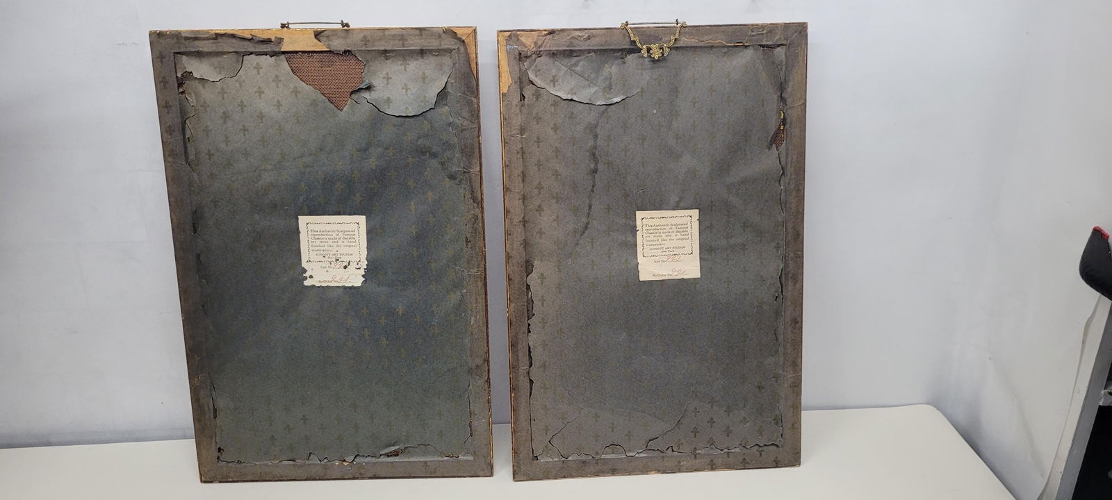 Vintage Neoclassical Wall Art Set of 2 Hanging Sungott Medallion Display Roman Gravure Decor Unique - 8