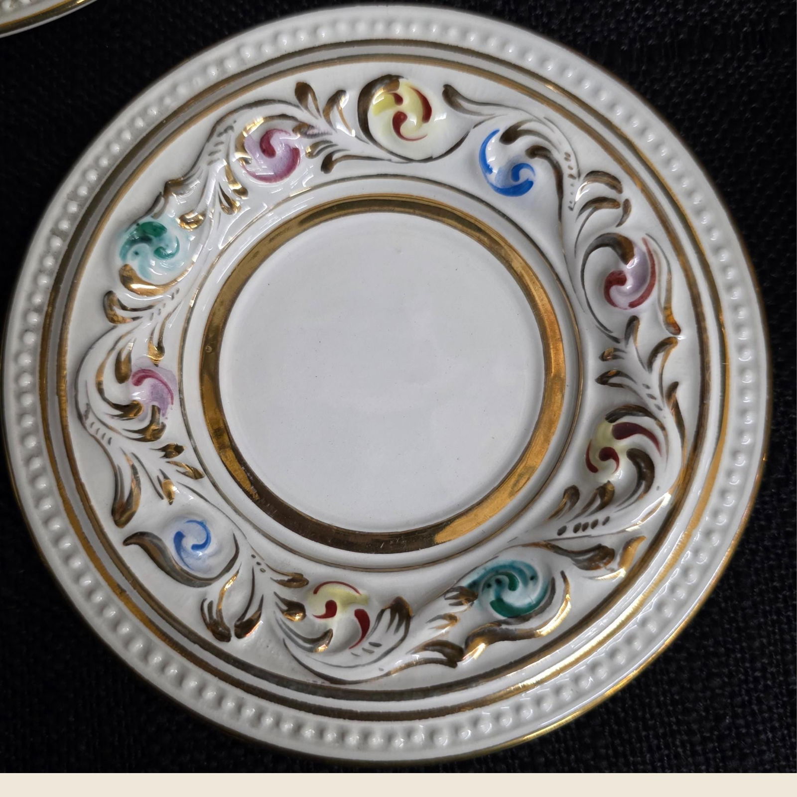 Vintage Capodimonte Tea Set Italian Porcelain Rococo Gilded Cups Saucers Gold Rim Mid-20th Century - 5