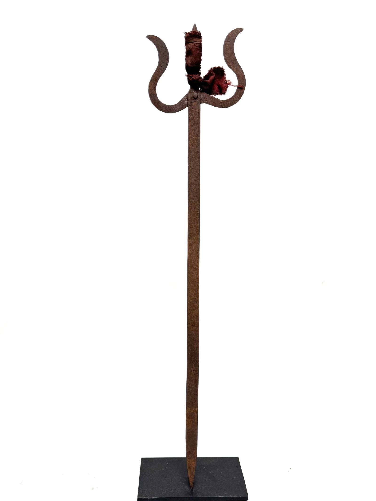 Ritual Trisula Trident on Phurba - Iron (cast), Cotton - Nepal - First half 20th century - 5