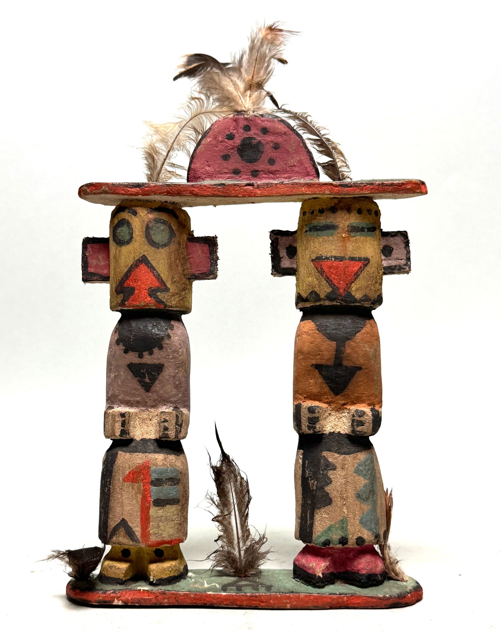 Ancient twin Zuni figures - New Mexico, USA (1 of 8)