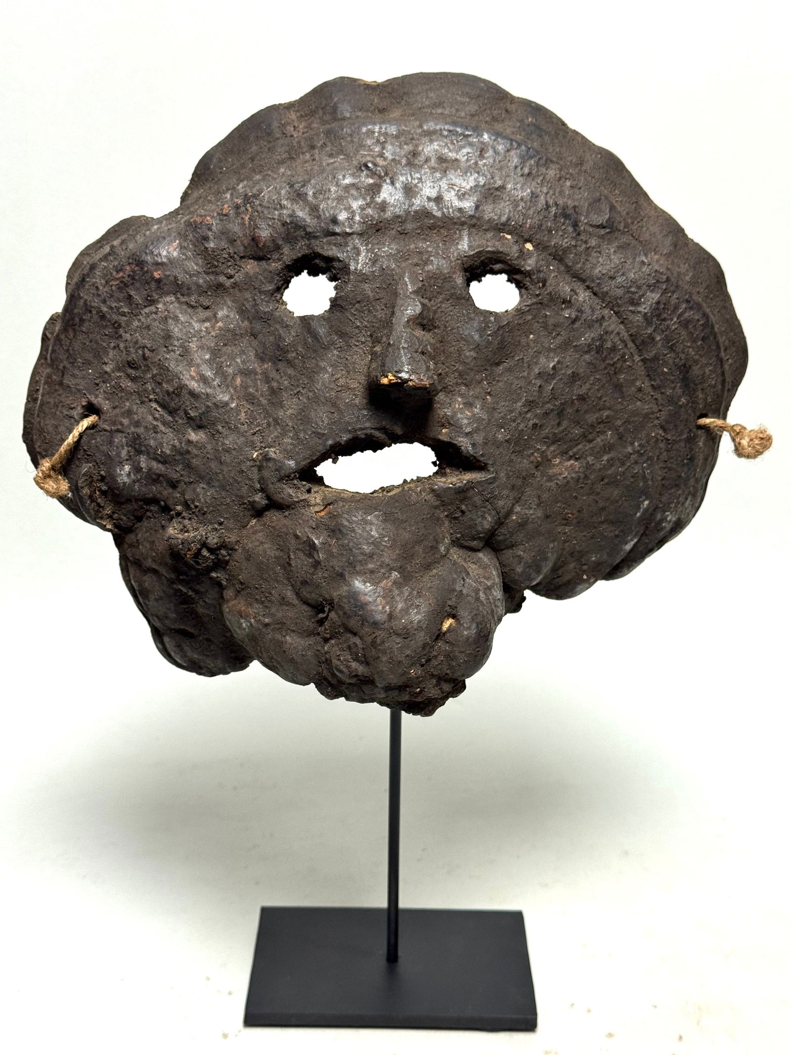 Shamanic Mushroom "Fog eater" mask - Nepal (1 of 9)