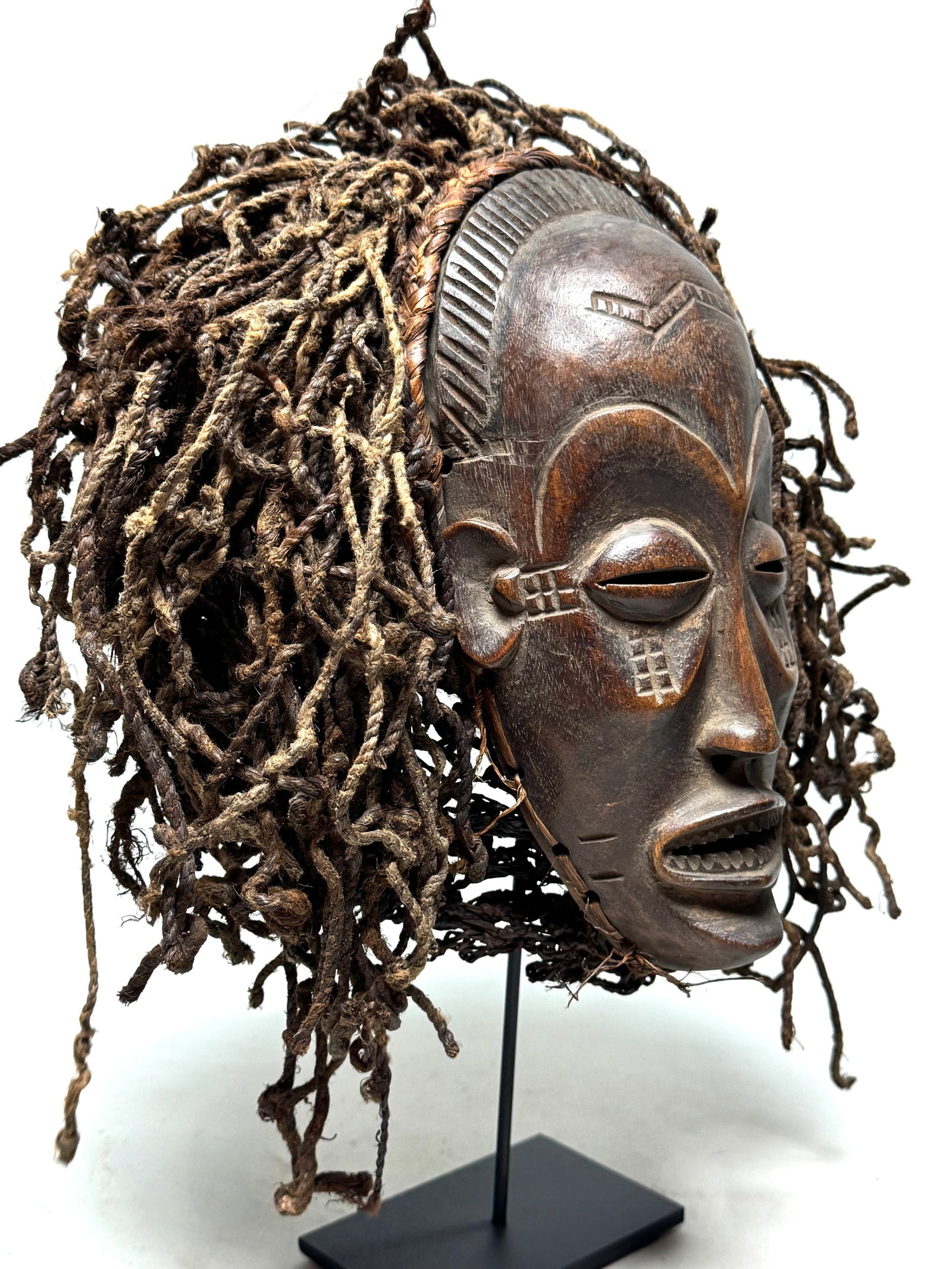 Mwana Pwo mask - Chokwe - Angola - 6