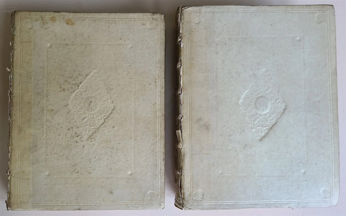 1743 SATYRICON by PETRONIUS antique 2 VOLUMES VELLUM BINDING (1 of 13)