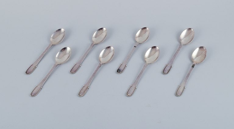 Georg Jensen Beaded. A set of eight teaspoons in sterling silver.: Title:Georg Jensen Beaded. A set of eight teaspoons in sterling silver. Description:Georg Jensen Beaded. A set of eight teaspoons in sterling silver. Post 1945 hallmark. In excellent condition. Dimens