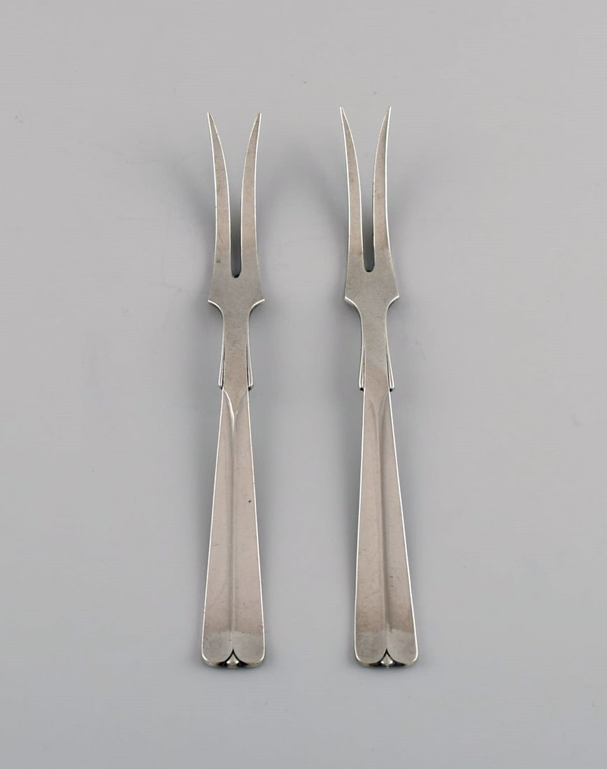 Hans Hansen silverware no. 7. Two art deco cold meat forks in silver (830). Dated 1936.: Title:Hans Hansen silverware no. 7. Two art deco cold meat forks in silver (830). Dated 1936.Description:Hans Hansen silverware no. 7. Two art deco cold meat forks in silver (830). Dated 1936.