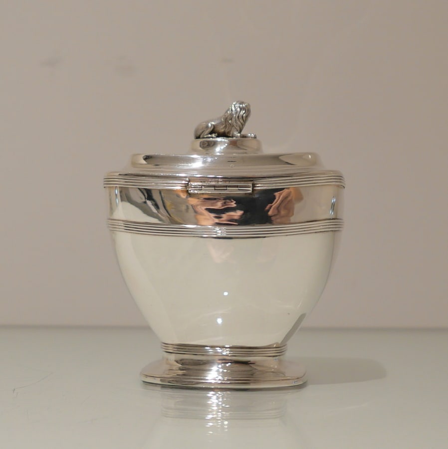 Early 19th Century Antique Dutch Silver Tea Caddy Amsterdam Circa 1810 (Maker JH) - 4