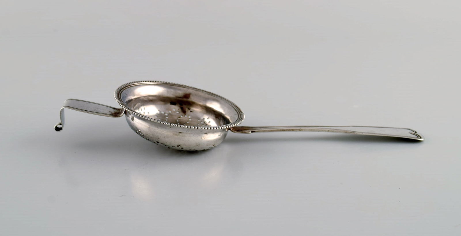 Danish silversmith. Antique silver (830) tea strainer. Dated 1852. - 4