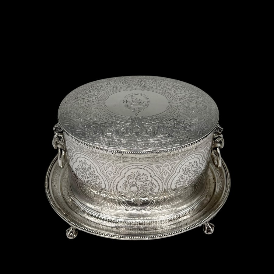 Mid 19th Century Antique Victorian Large Silver Oval Biscuit Box London 1867 Samuel Whitford - 2