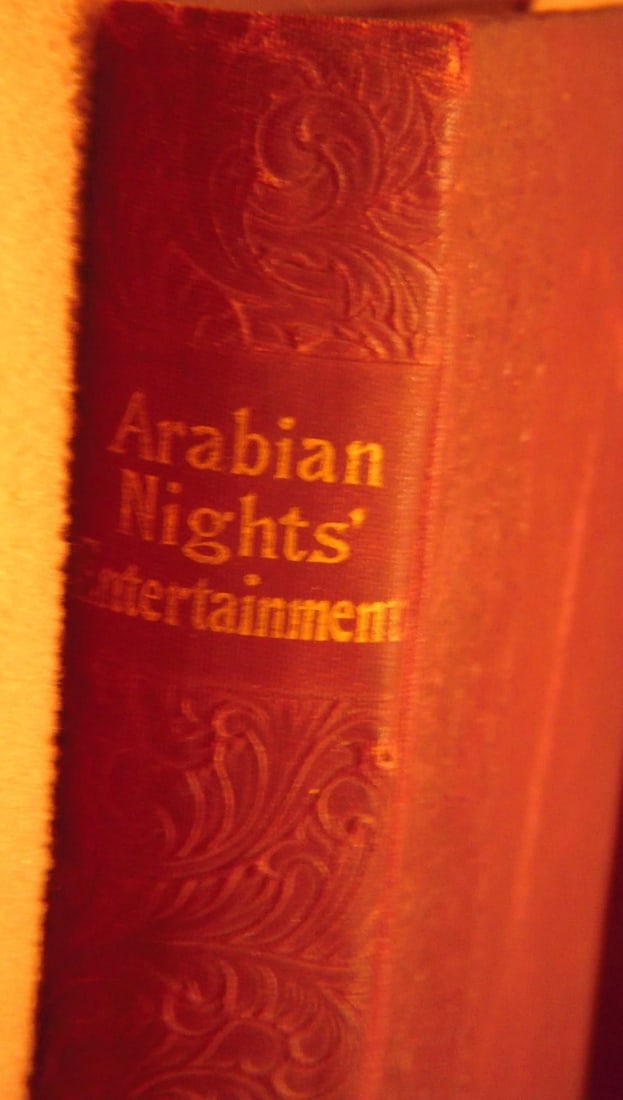 ARABIAN NIGHTS ENTERTAINMENT International Book Co Copyright 1896 US Book Co: Up for sale is this vintage book The Thousand and One Nights; Or, The Arabian Nights' Entertainments published in New York by the International Book Company, 886 pages. There is no publication date in