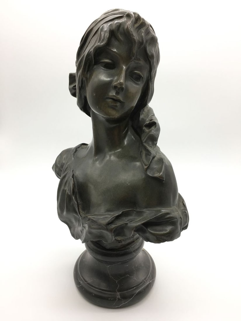 Bronze bust of young women - 2