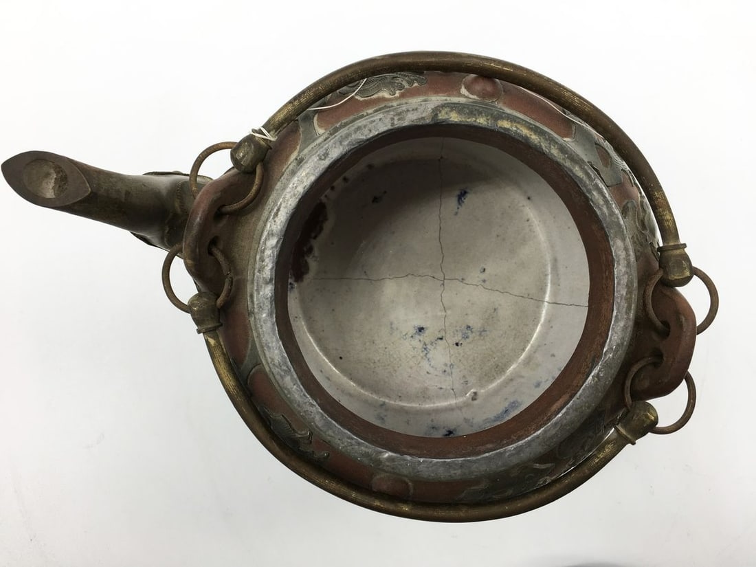 Three Piece Tea Set.China, 19th century - 5