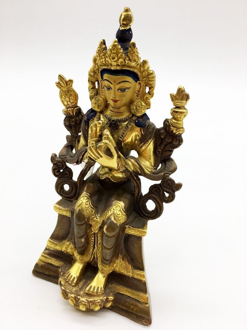 Bronze Buddha Figure: Title: Bronze Buddha Figure Description: Verndec 23 ITEM DESCRIPTION : *Medium : bronze *The size: 13.5x6.5 cm/5.31x2.55" inches *Wieght - 0.33 kg | 11.64 ounces *Year: 20th century Provenance - from