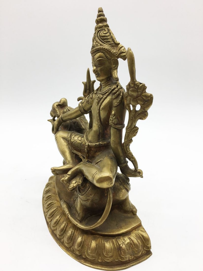 Bronze buddha statue - 2