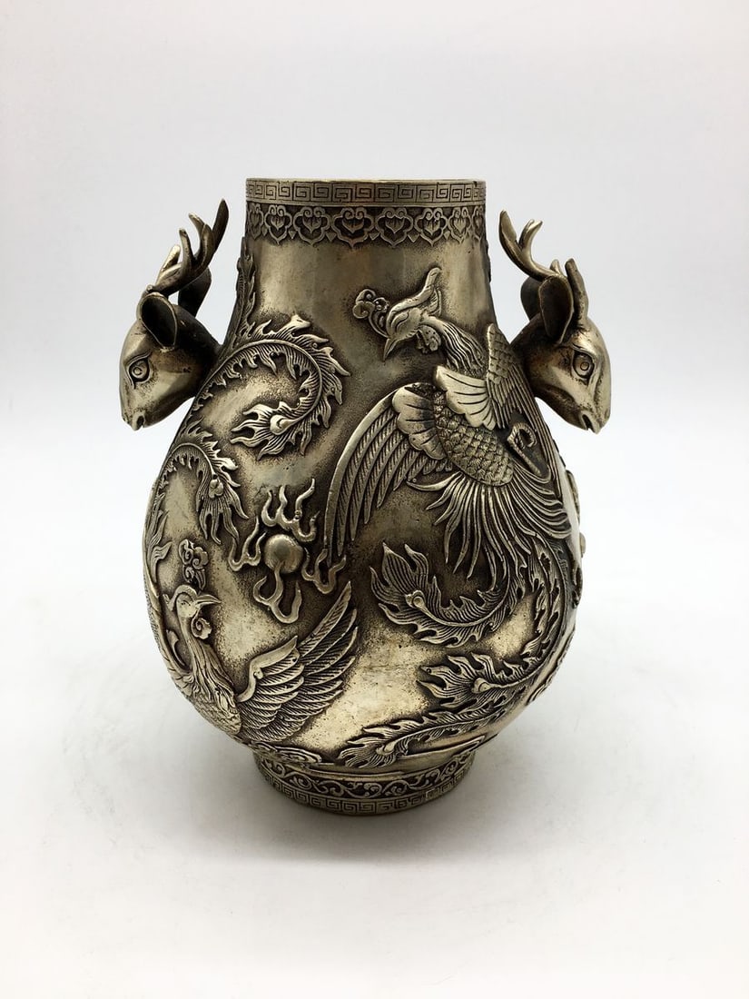 Silver antique vase (1 of 14)