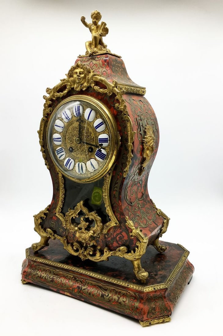 Bronze watch with a figure - 2