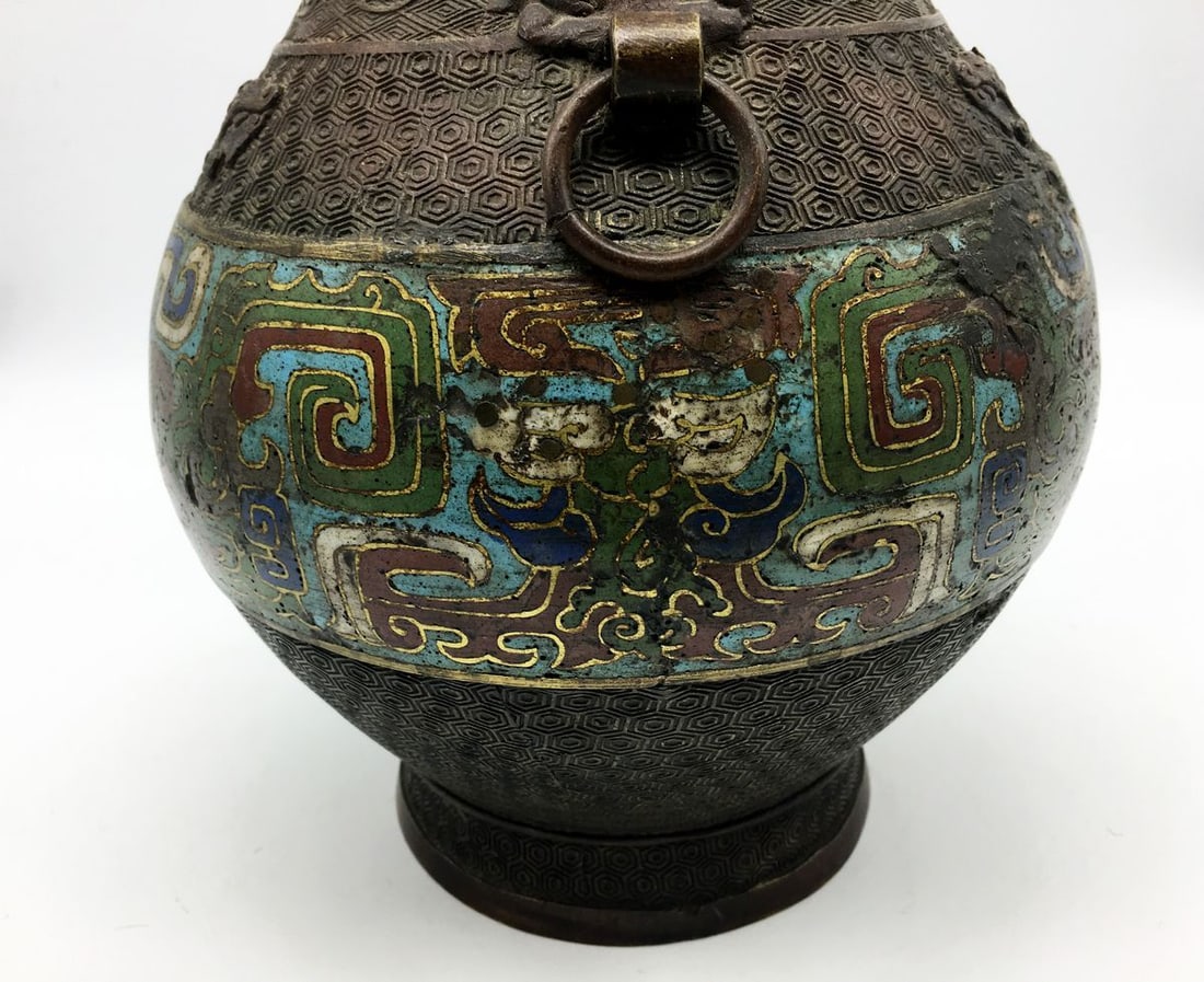 Antique Chinese Vase - 6