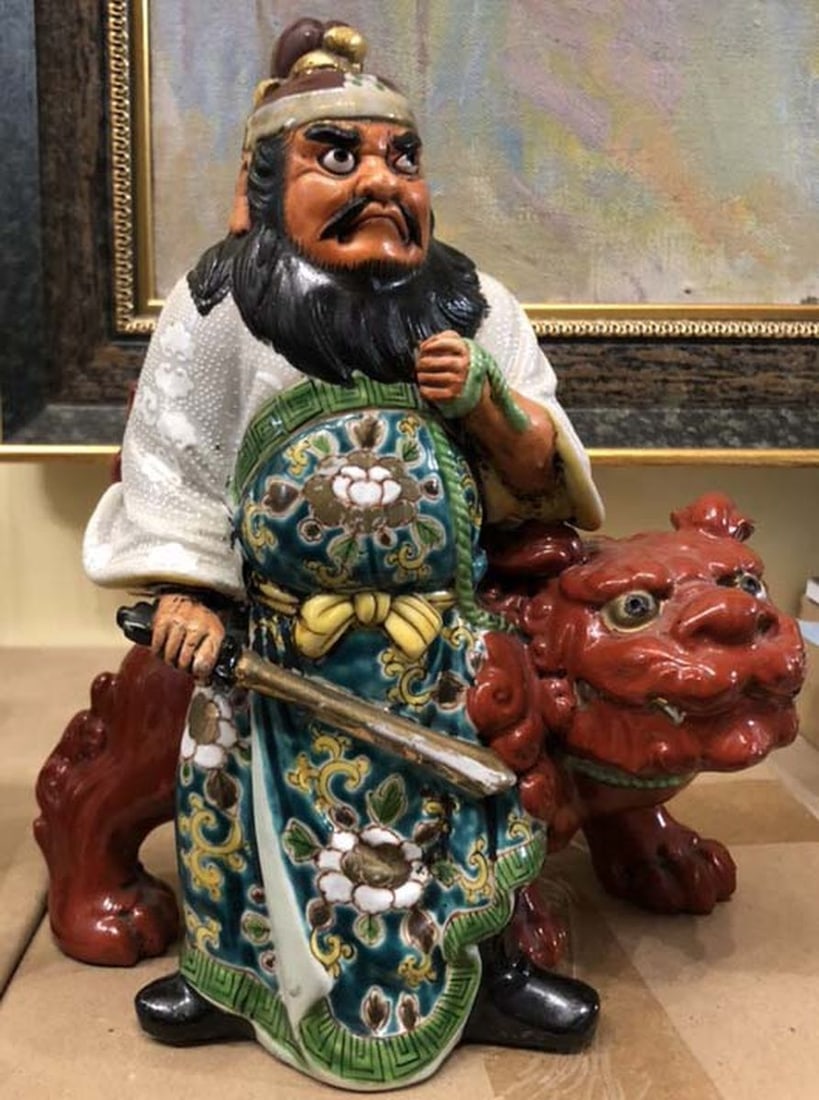 Japanese vintage figurine samurai: Title: Japanese vintage figurine samurai Description: Verndec G86 ITEM DESCRIPTION : *The size: 22x17 cm/8.66x6.69" inches Provenance - from our collection (more than 15 years) *Year: Japan early