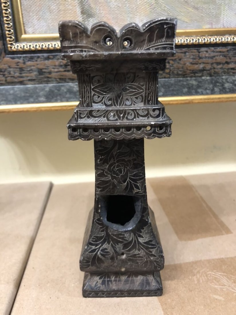 Lamp figure from chess: Title: Lamp figure from chess Description: Verndec G89 ITEM DESCRIPTION : *The size: 16 cm/6.29" inches Provenance - from our collection (more than 15 years) Reserve: $552.00 Shipping:Domestic: