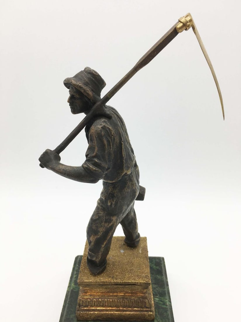 France Bronze A peasant going mowing a work of authorship of the late 19th early 20th century - 5