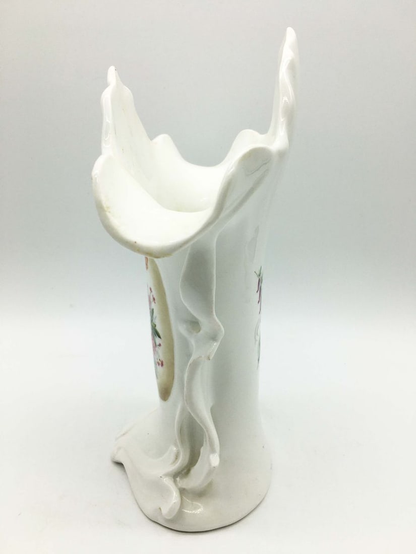 Russia Porcelain vase M.S. Kuznetsov's factory in Riga 1880-1900 - 5