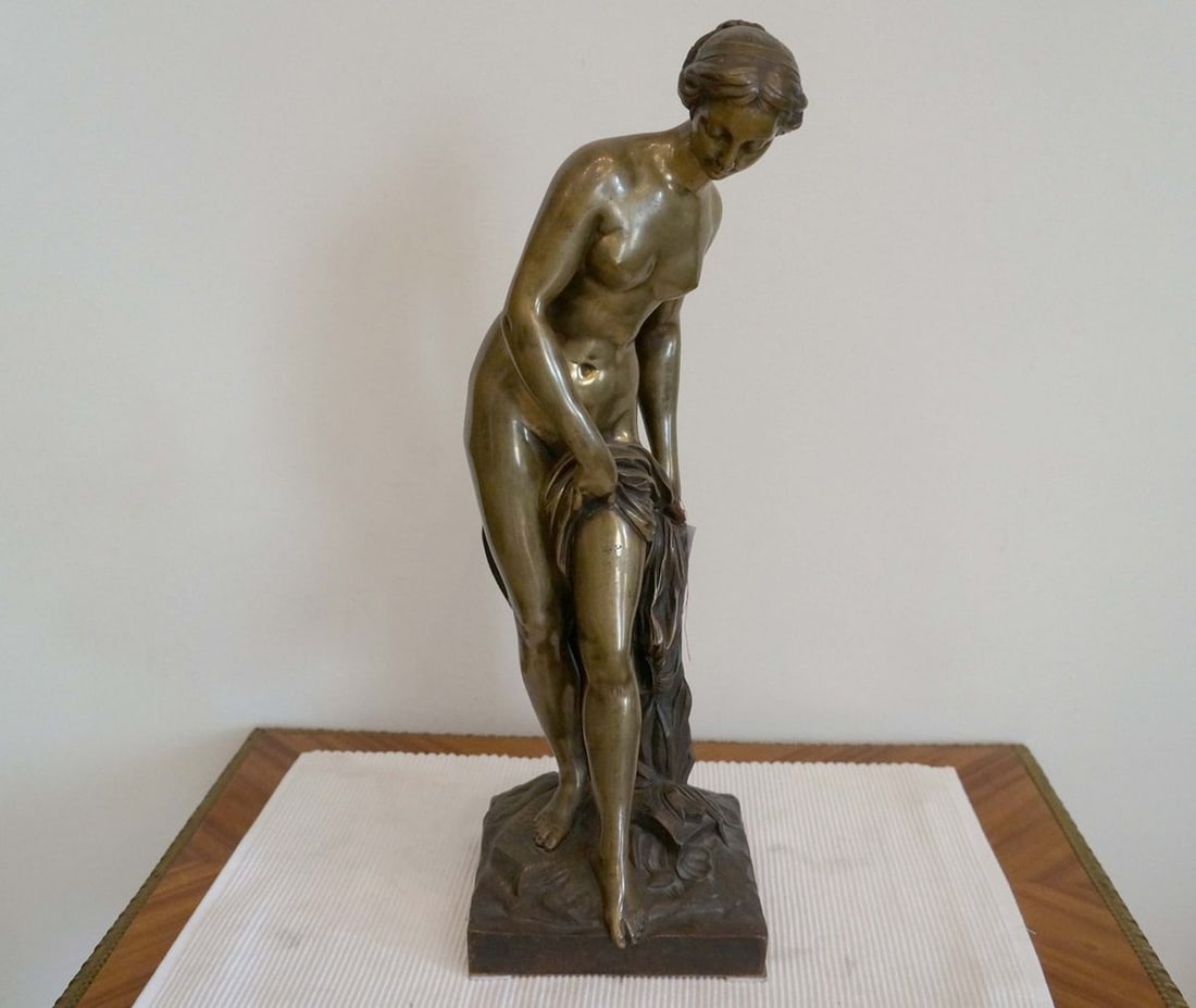 France Sculpture Bather 19th century: Title: France Sculpture Bather 19th century Description: Verndec 102 ITEM DESCRIPTION : *Medium: *The size: 50x20x16 cm/'19.68x7.87x6.29 inches' *Country: France *Year: 19th century Provenance - from
