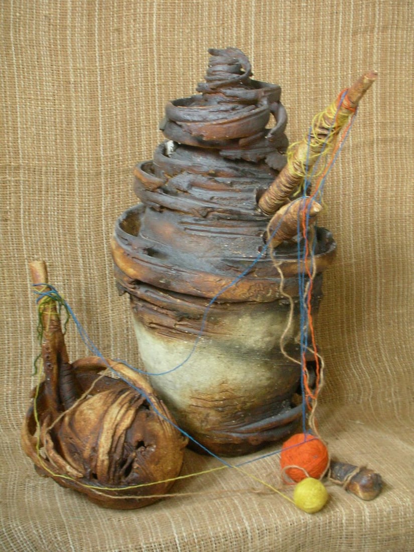 Fireclay Reshetylivka Workshop Otpax: Title: Fireclay Reshetylivka Workshop Otpax Description: Otpax 15 ITEM DESCRIPTION : *Ttitle: Reshetylivka *Medium: Fireclay *The size: 80x50x50 cm/'31.49x19.68x19.68 inches' *Workshop Otpax Biography