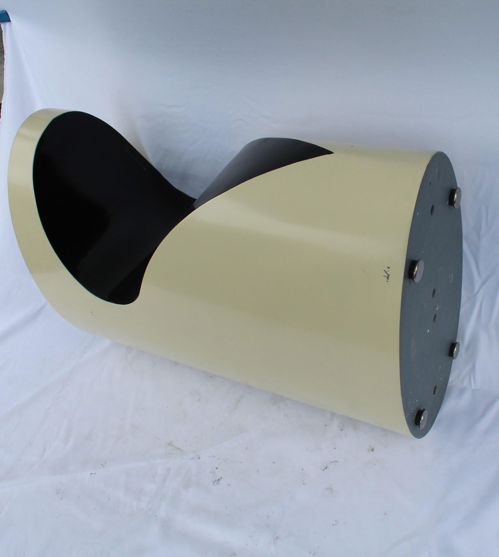 Side Table, Midcentury Designed, Special Shape, Painted Two-Tone, Rolled Steel - 12