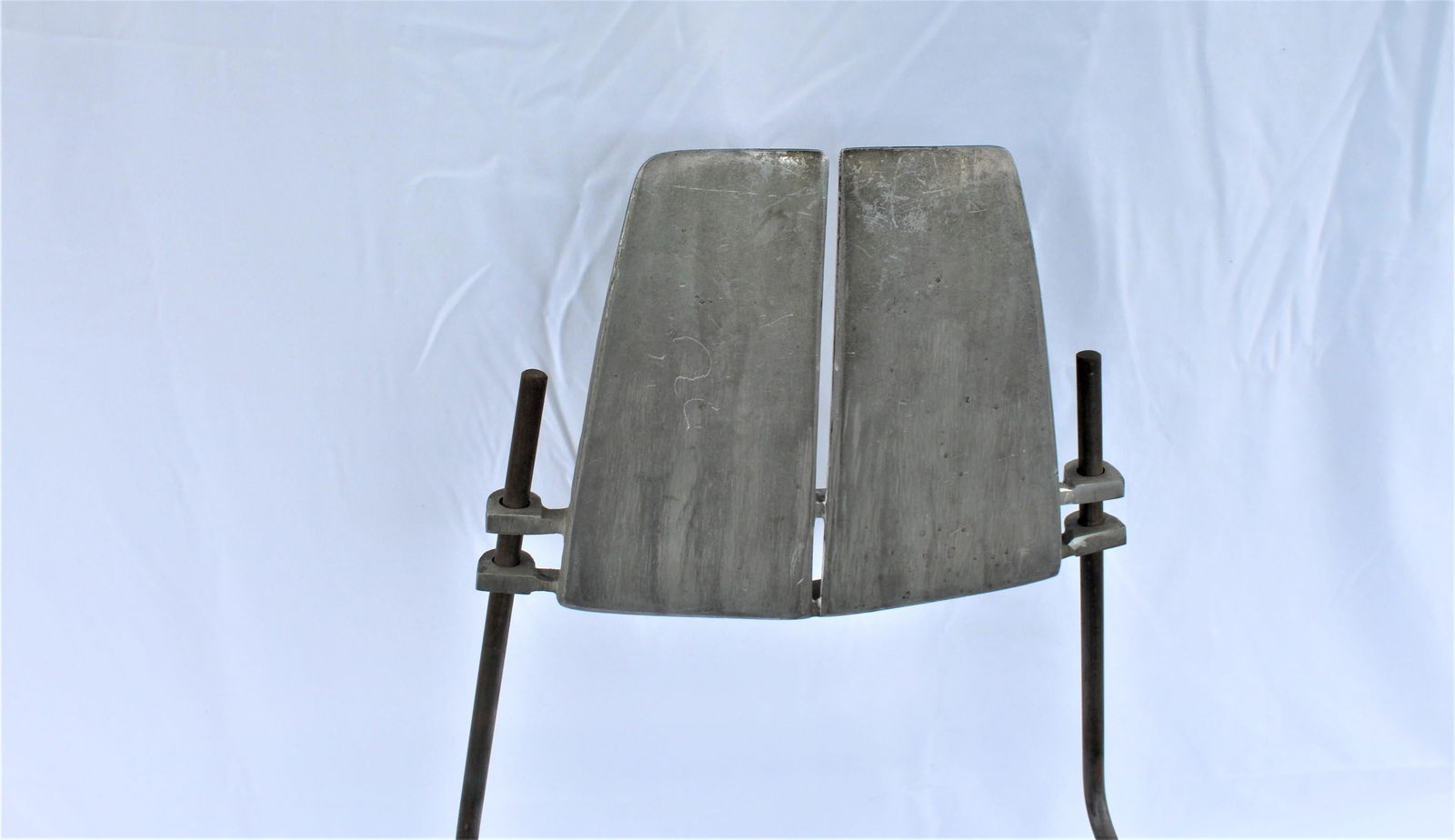 Chair, Aluminum, Midcentury by the Designer Robert Josten Style - 16