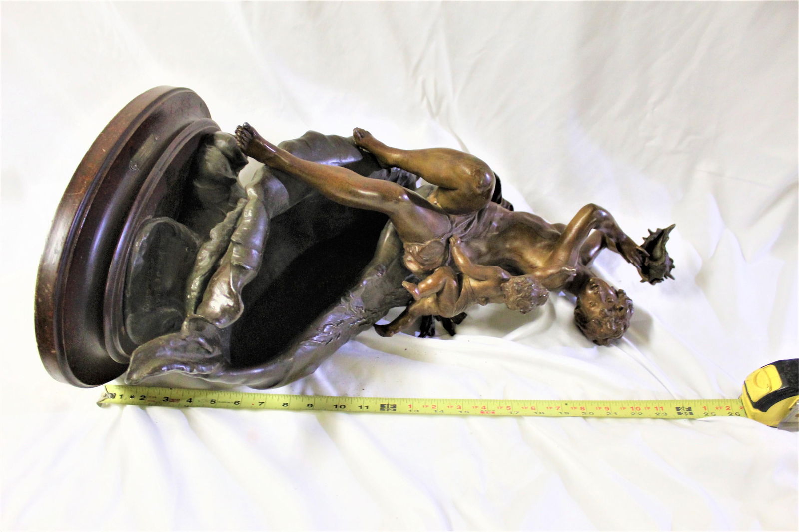 Original Female Nude on a Shell with Putti, Art Nouveau 1890, s Signed - 3