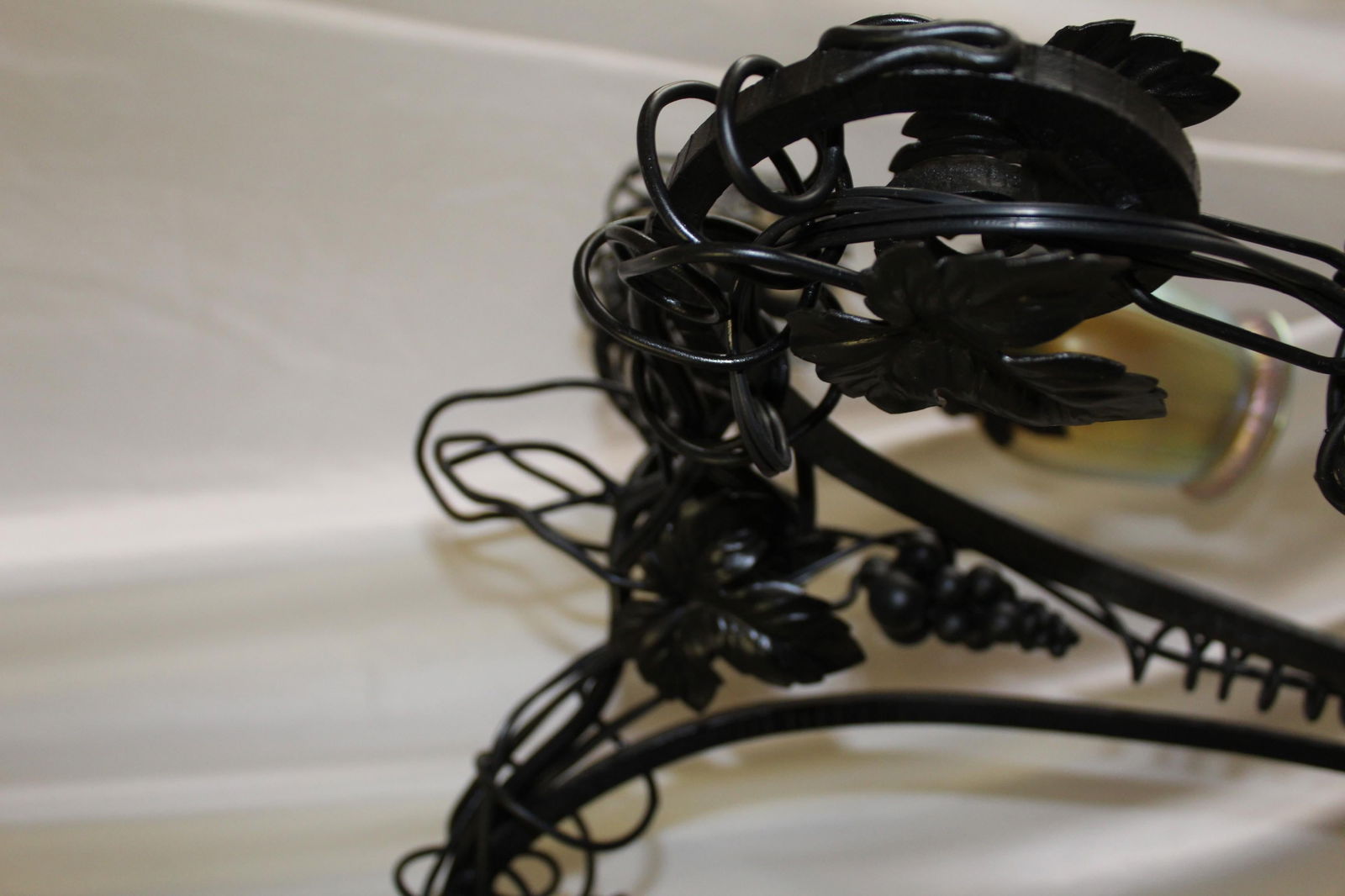 Art Deco Table Lamp, Iron with 3 Hanging Glass Shades Gold Favrile - 11