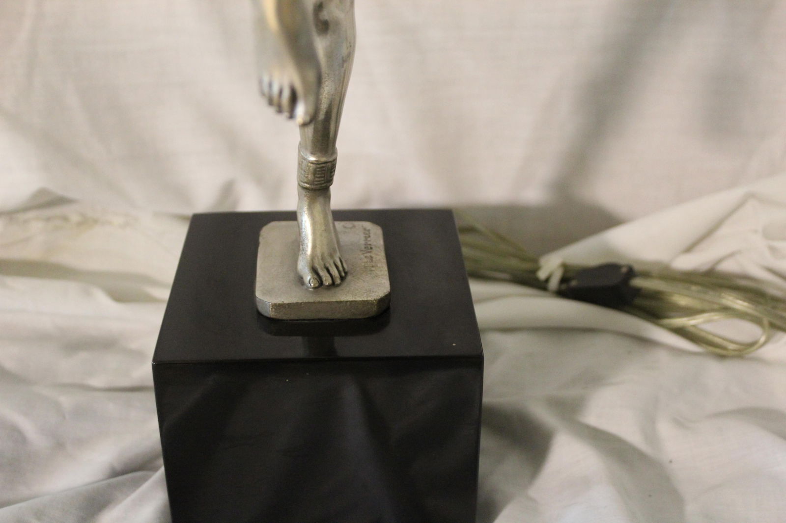 Art Deco/Modern Nude Girl Lamp, Alabaster Shade - 18