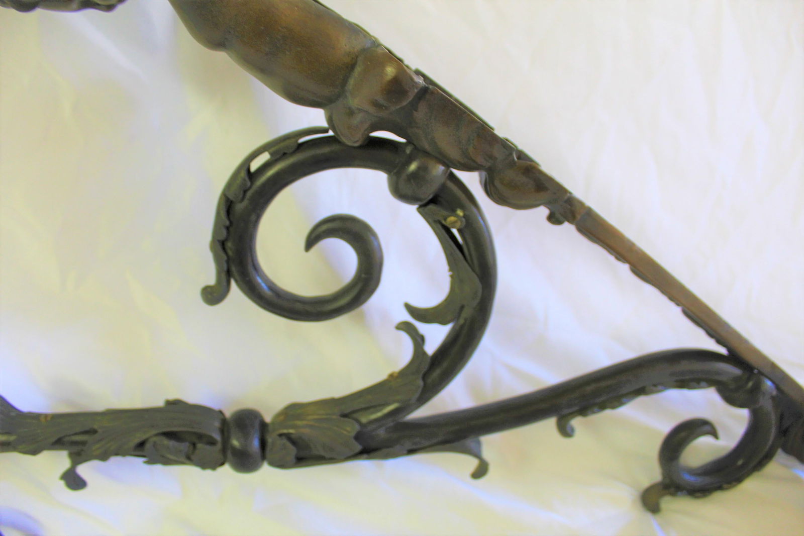 Art Nouveau Wall Bracket Cherub - 2