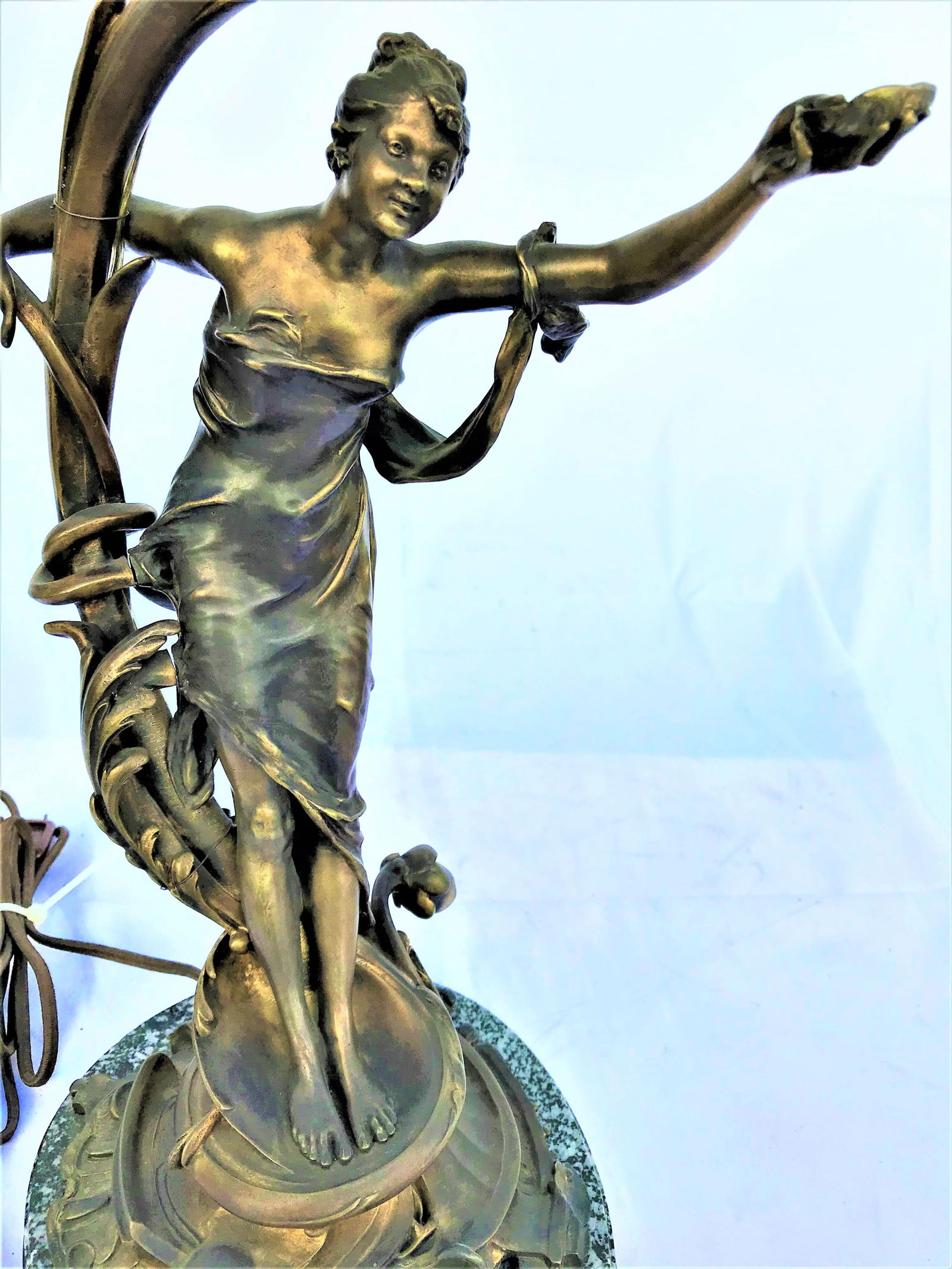Antique Art Nouveau Lady Lamp, Bronze - 11