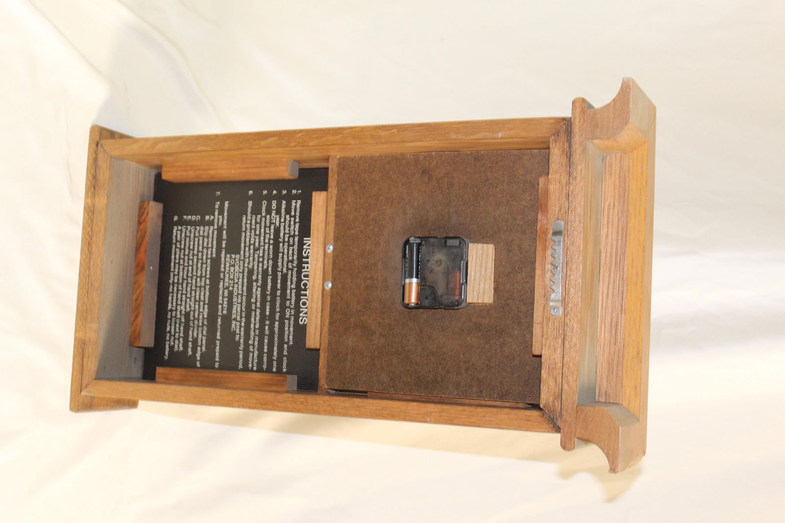 Jack Daniels Clock /Oak Case /Battery - 17
