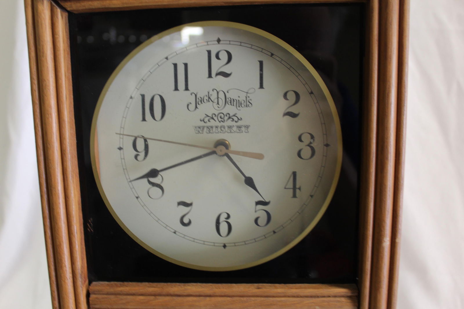 Jack Daniels Clock /Oak Case /Battery - 9