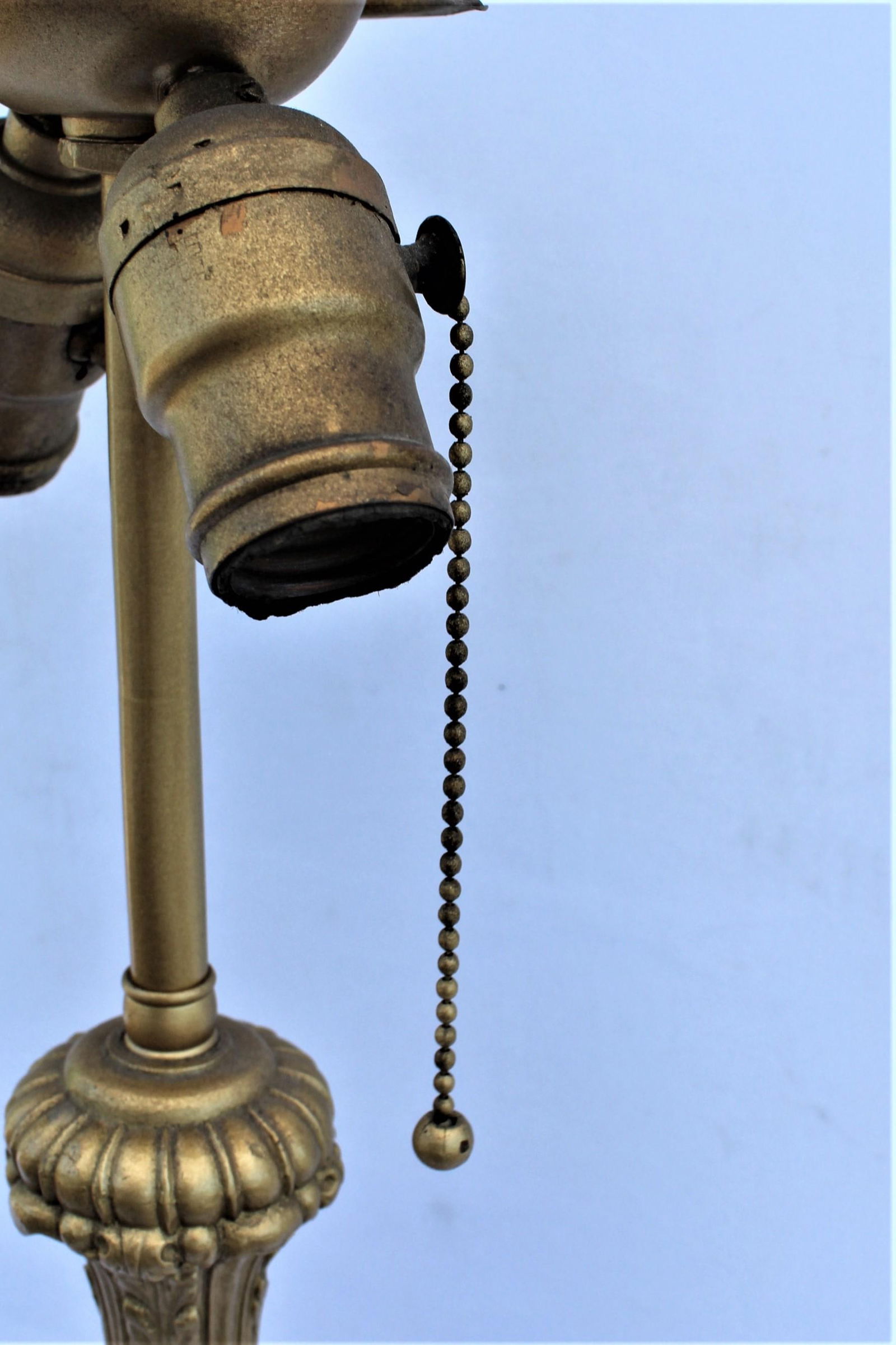 Early American Art Glass Foil Shade Lamp, Blue with Red Flowers Antique Base - 4