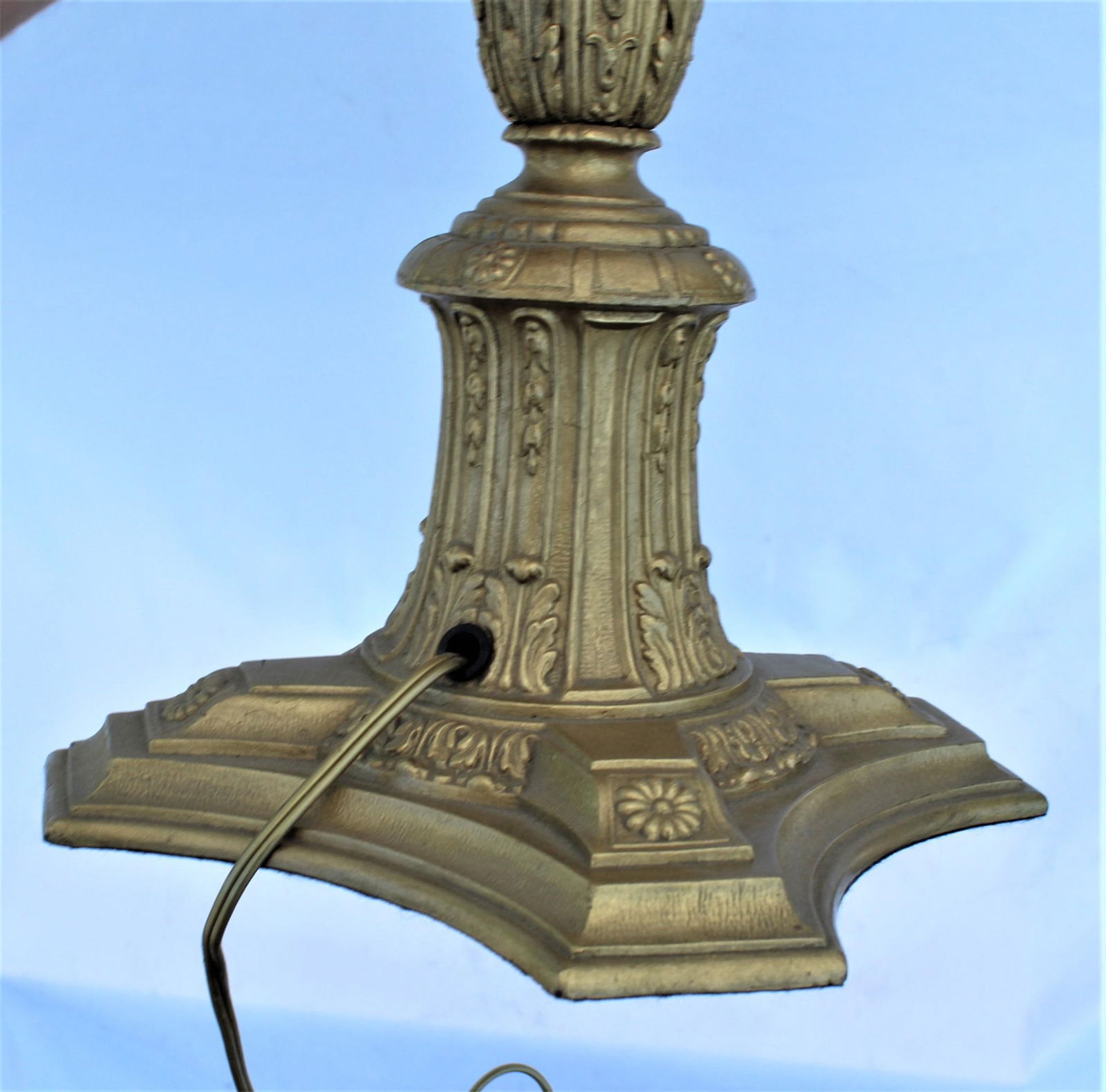 Early American Art Glass Foil Shade Lamp, Blue with Red Flowers Antique Base - 5