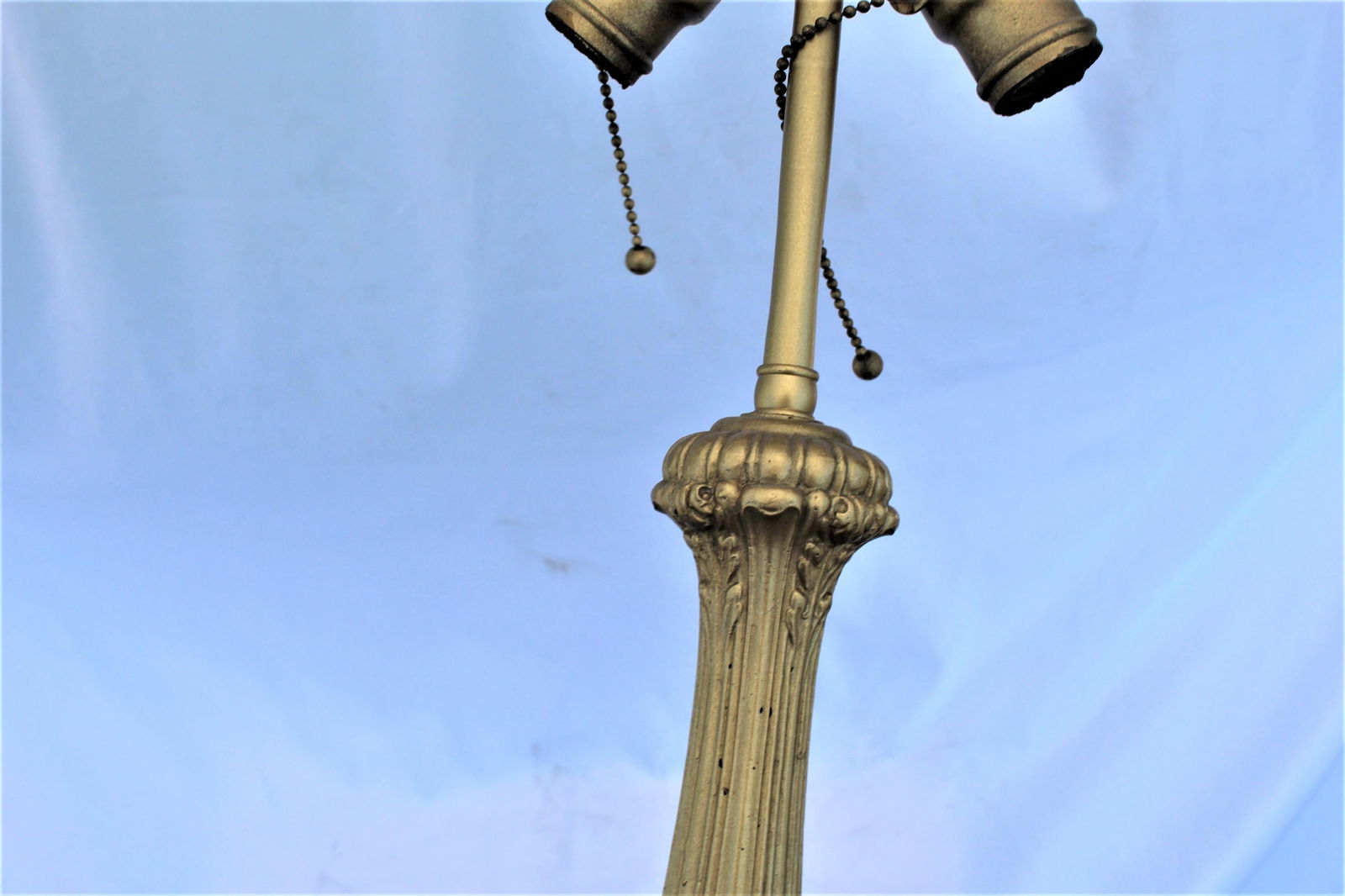 Early American Art Glass Foil Shade Lamp, Blue with Red Flowers Antique Base - 6