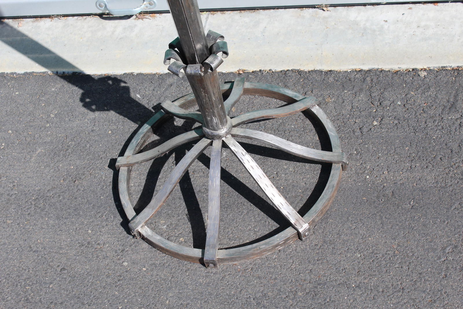 Art Deco/Modern Style Floor Lamp , Alabaster Shade - 14